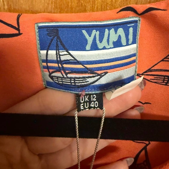 Yumi Coral Sailboat Print Dress - Picture 6 of 7